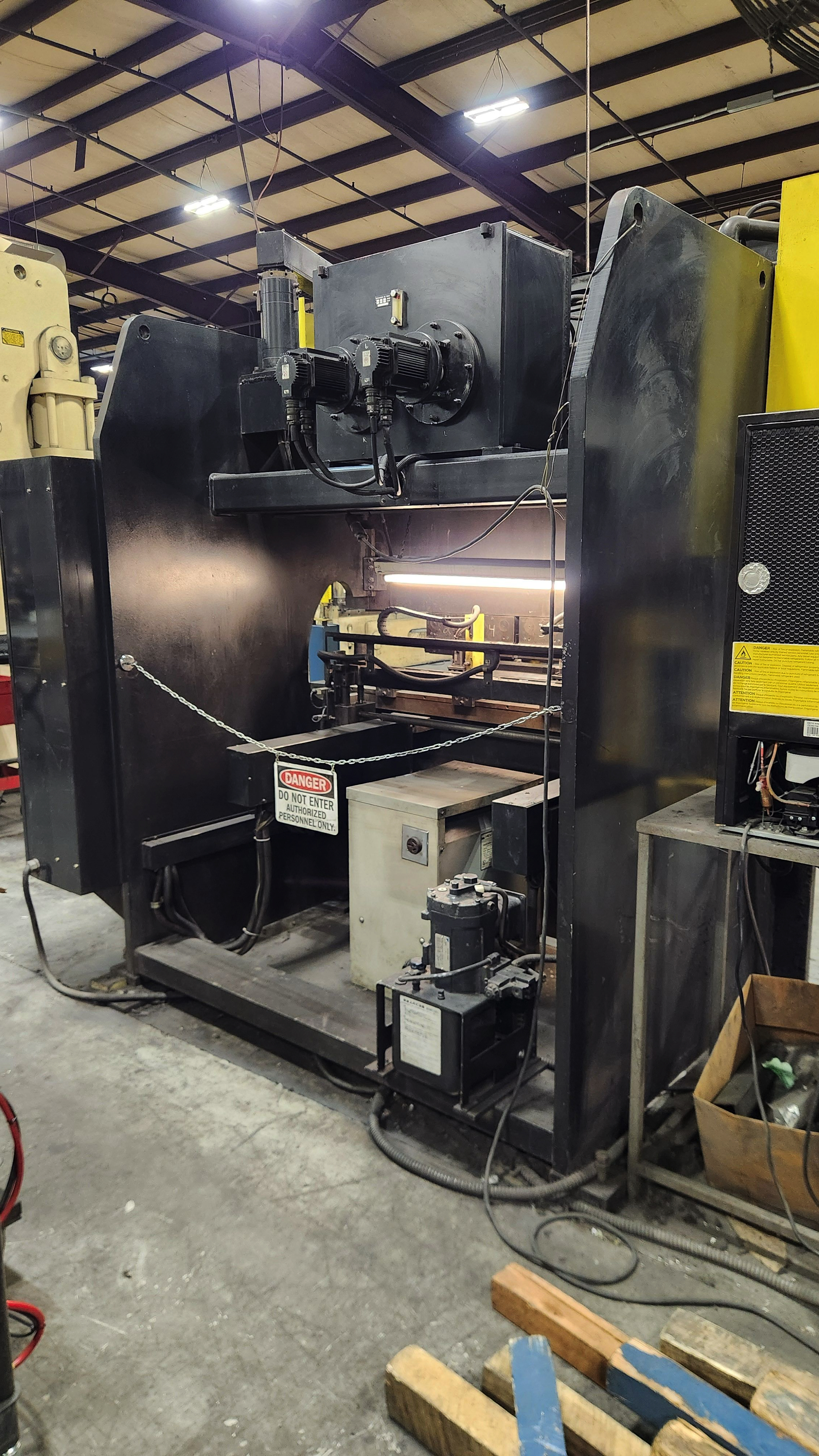 72 Ton X 79” Toyokoki HYB-60-20 CNC Hydraulic Press Brake
